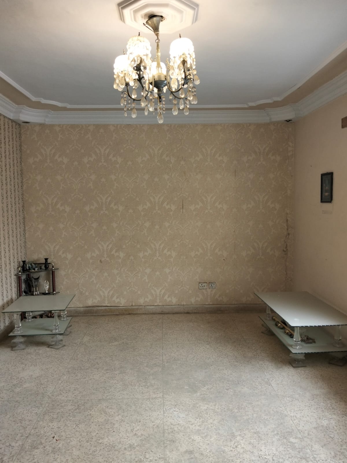 Gulshan-e-Iqbal Block-7 Allah Noor Apartment