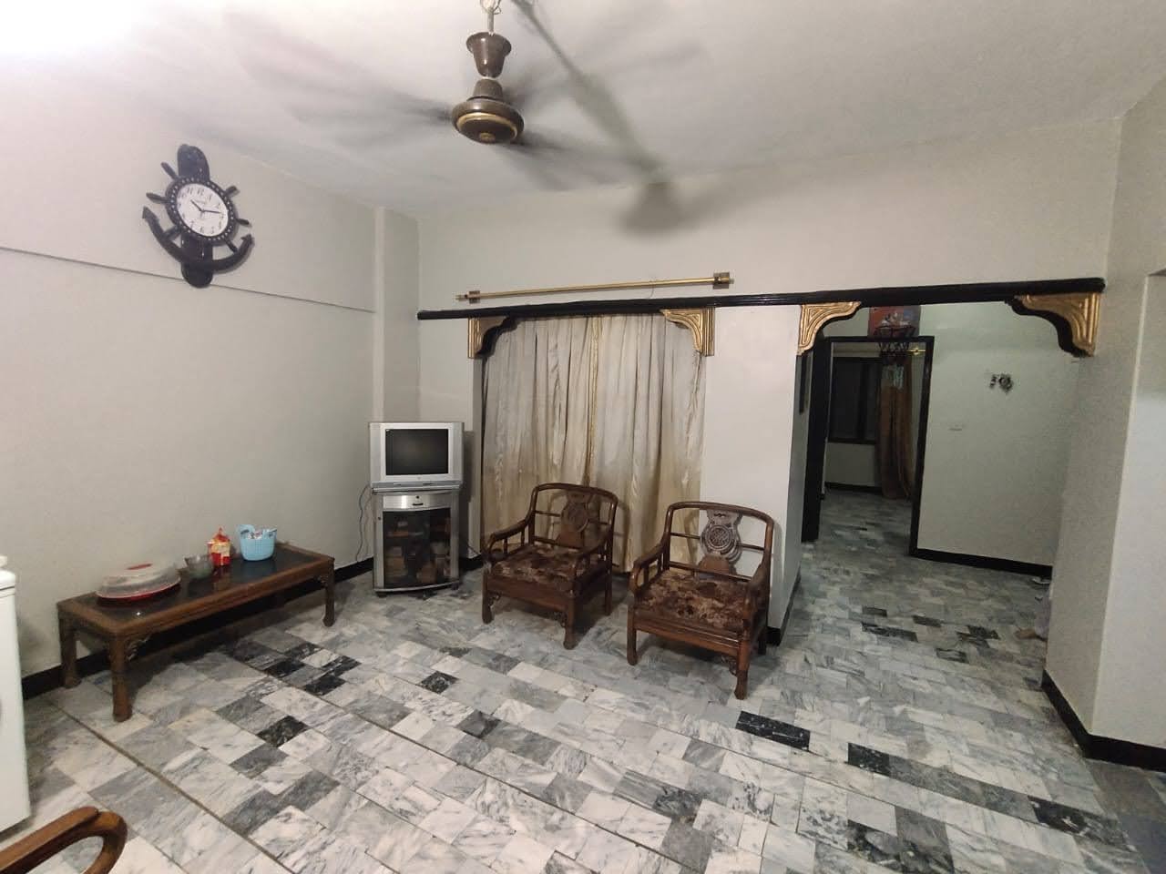 Alam Shah Bukhari apartment 3 bed DD, 1450 sq fit, 4th floor, Gulistan-e-Johar, block 19 Karachi