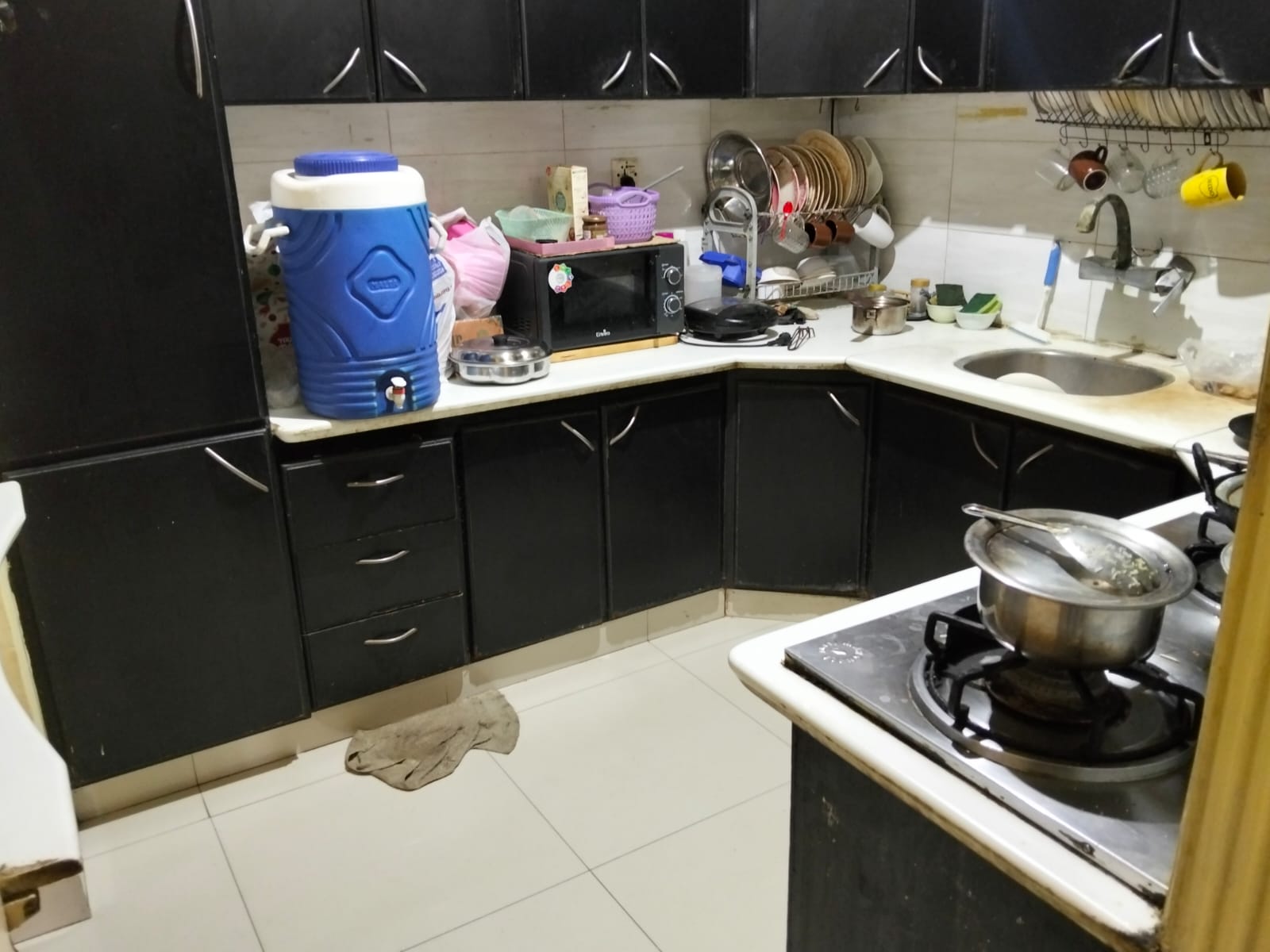 Gulshan-e-Iqbal Block-7 Allah Noor Apartment