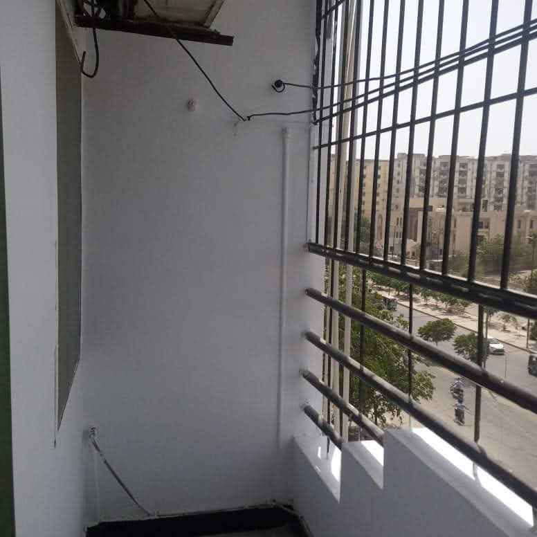 Alam Shah Bukhari apartment 3 bed DD, 1450 sq fit, 4th floor, Gulistan-e-Johar, block 19 Karachi