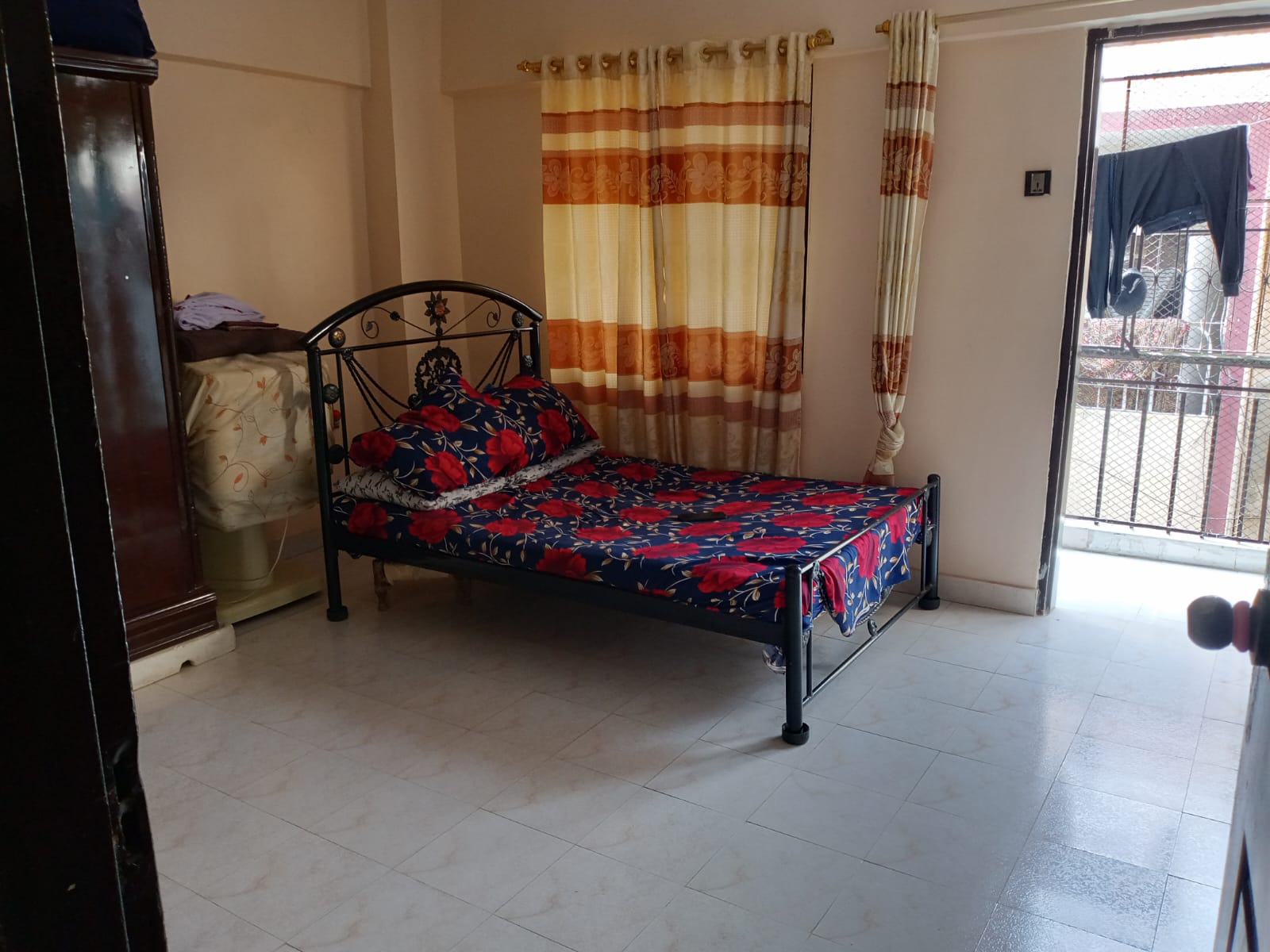 Gulshan-e-Iqbal Block-4 Sumaira Square 2 Bed DD