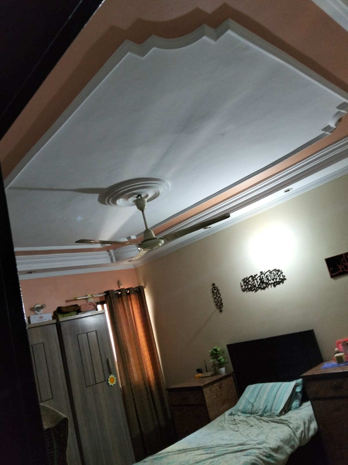 Gulshan-e-Iqbal Block-7 Allah Noor Apartment 3 Bed